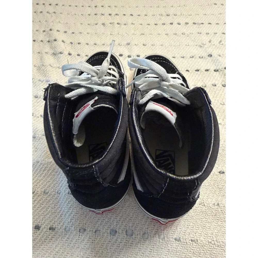 Vans Sk8-Hi High Top Sneakers Black White Skate Shoes Mens 6.5 Womens 8.0